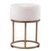 Färgad sätepall med pouf och järnramguld för modern inredning.