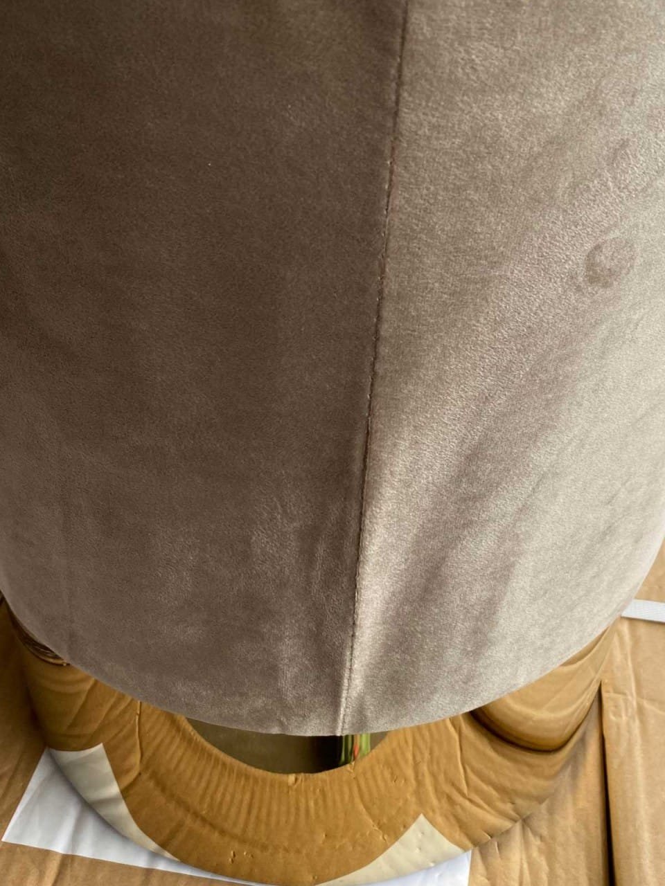 Velvet -avföring Ø 32 h 42 cm 2: a valstolstolstolen Pouf 4 Velvet -avföring Ø 32 h 42 cm 2: a valstolstolstolen Pouf - Bild 4