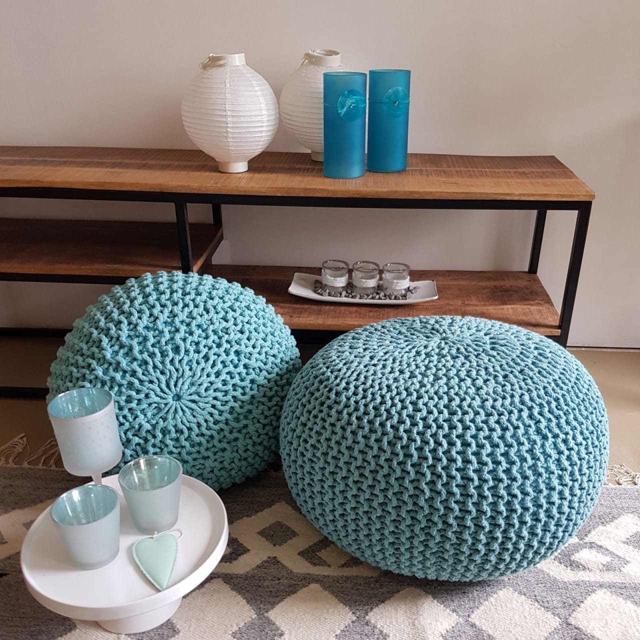Stickad pall pouf Ø 45 cm sittplats puffstol grovt 5 Stickad pall pouf Ø 45 cm sittplats puffstol grovt - Bild 5
