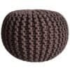 Stickpall pouf i grovt stickad brun färg, rund sittpuff.