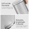 Kökssoptunna med pedal och innerhink i plast, silver, lätt att transportera.