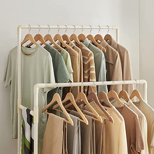 Metal Coat Rack med 2 Klädskenor Och 1 Hylla, Håller Upp Till 70 Kg, Lätt Att Montera, Vit 3 Metal Coat Rack med 2 Klädskenor Och 1 Hylla, Håller Upp Till 70 Kg, Lätt Att Montera, Vit - Bild 3