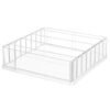 Transparent makeup organizer med 7 justerbara hyllor för smink och kosmetika.