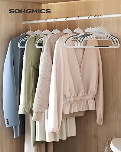 Songmics Set med 50 klädhängare i plast, halkfri, 41,5 cm lång, vit och mörkgrå 2 Songmics Set med 50 klädhängare i plast, halkfri, 41,5 cm lång, vit och mörkgrå - Bild 2