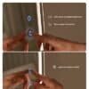 Smart touchkontroll för spegelskåp med LED-belysning.