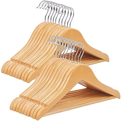 Wood Barnhängare, 20-pack Barnklädeshängare, med Byxstång, Axelskåra, 360 Graders Roterbara Krokar, 35 X 1,2 X 20 Cm, Natural 1 Wood Barnhängare, 20-pack Barnklädeshängare, med Byxstång, Axelskåra, 360 Graders Roterbara Krokar, 35 X 1,2 X 20 Cm, Natural