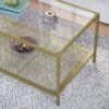 Vasagle soffbord med guldram och härdat glas, modern design.