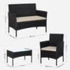 Svart PE Polyrattan lounge set för utomhusbruk med måttangivelser.
