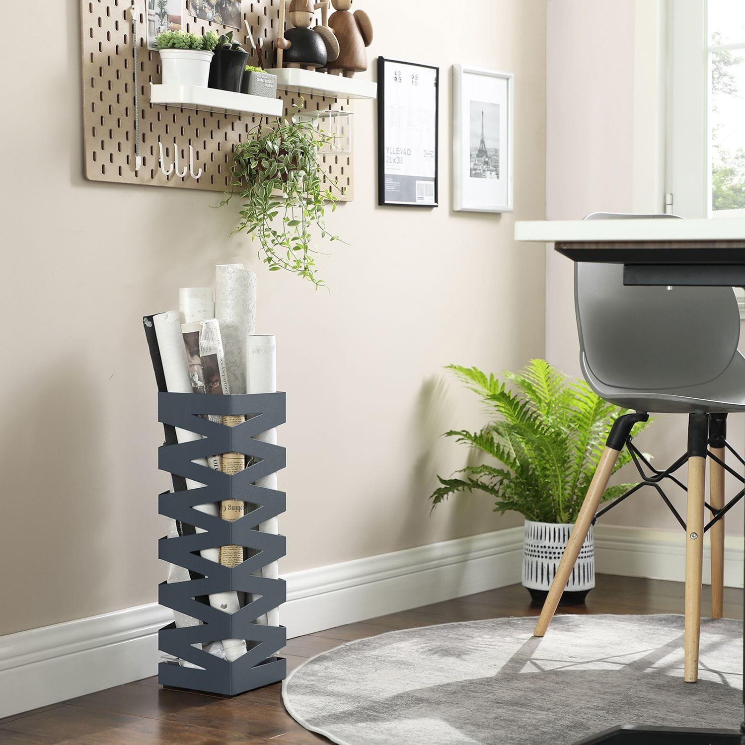 Paraplystativ i Metall, Fyrkantigt Paraplyhållarställ, med 4 Krokar, 15,5 X 15,5 X 49 Cm, Antracitgrå 3 Paraplystativ i Metall, Fyrkantigt Paraplyhållarställ, med 4 Krokar, 15,5 X 15,5 X 49 Cm, Antracitgrå - Bild 3