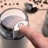 Elektrisk kaffekvarn Eldom MK50 för färskmalning av kaffe.
