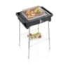 Elektrisk grill för utomhusbruk med grillgaller och värmeelement.