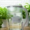 Vattenfilterkanna Eldom 2,5 liter med filter för rent vatten.