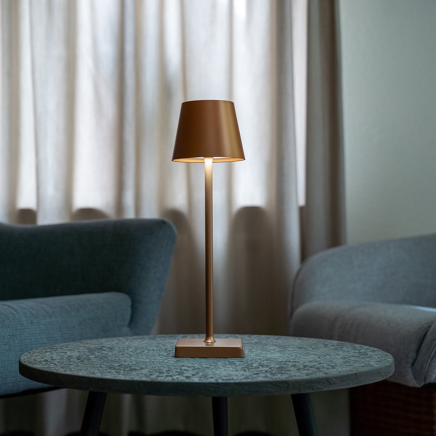 Trådlös bordslampa för inomhus och utomhus – Dimbara - Vit 3 Trådlös bordslampa för inomhus och utomhus – Dimbara - Vit - Bild 3