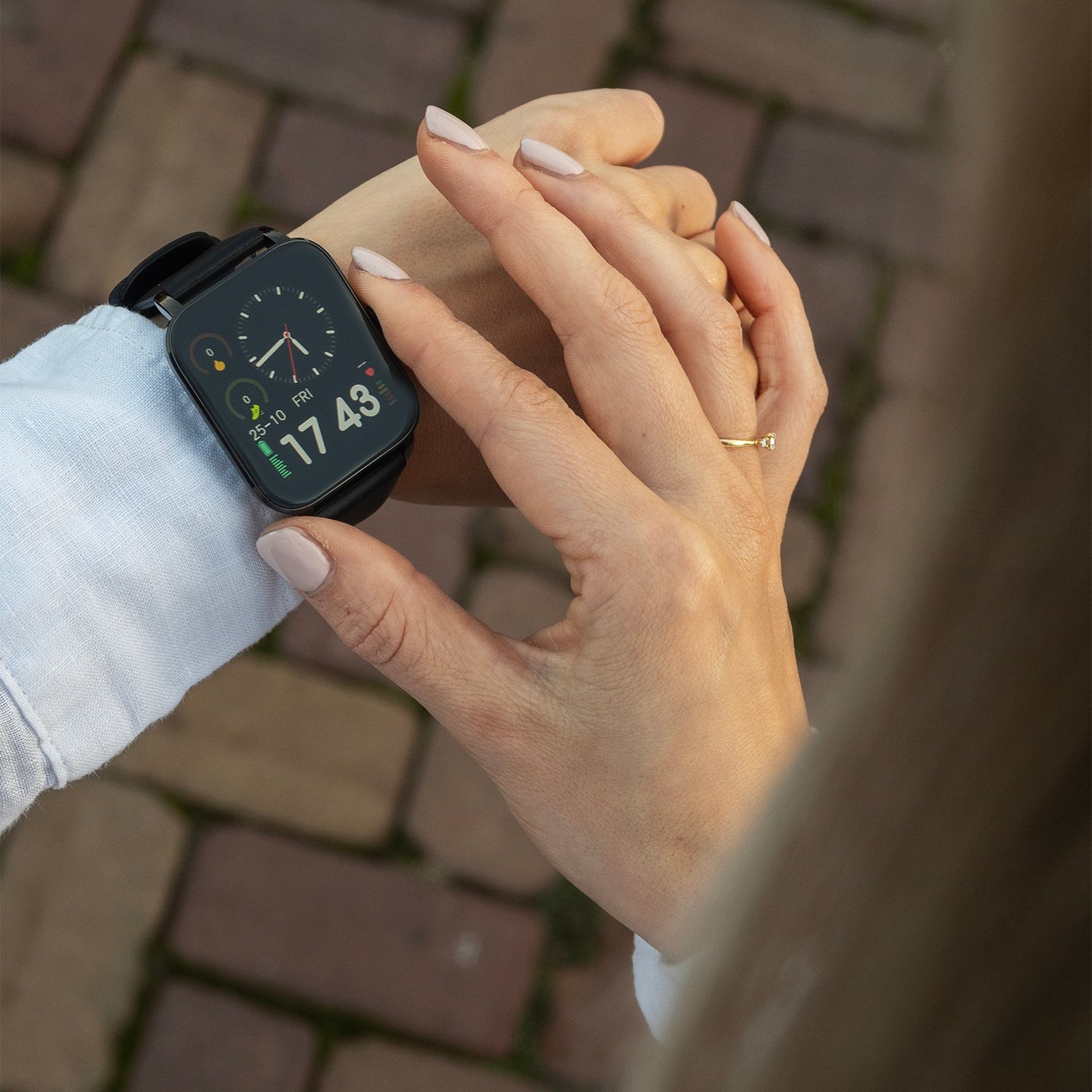 BREND Smartklocka för Damer och Herrar - Sportklocka med Stegräknare – Svart 2 BREND Smartklocka för Damer och Herrar - Sportklocka med Stegräknare – Svart - Bild 2