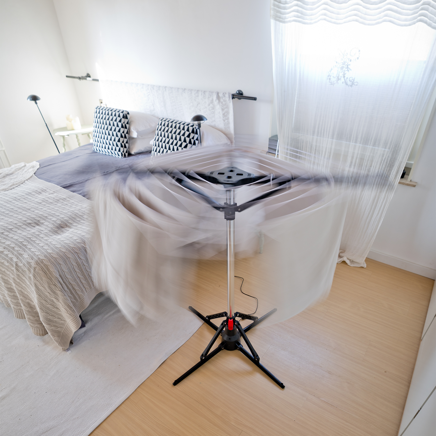 Nexxt Elektrisk Rotationsklädstreck - 17 Meter Tvättlina 2 Nexxt Elektrisk Rotationsklädstreck - 17 Meter Tvättlina - Bild 2