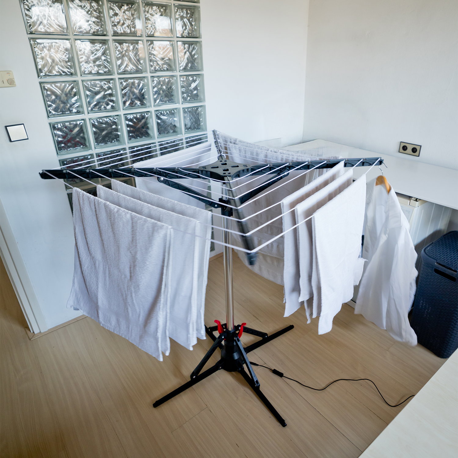 Nexxt Elektrisk Rotationsklädstreck - 17 Meter Tvättlina 5 Nexxt Elektrisk Rotationsklädstreck - 17 Meter Tvättlina - Bild 5