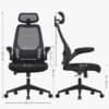Svart ergonomisk kontorsstol med justerbara armstöd och mesh ryggstöd.